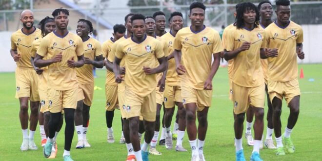 العراق يسعى لمواصلة هيمنته التاريخية.. والسودان يتطلع لإنهاء عقدته التاريخية في كأس العرب