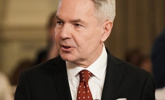 المبعوث الشخصي للأمين العام للأمم المتحدة يلتقي بقائد قوات الدعم السريع حميدتي في نيروبي، ومنسقة الشؤون الإنسانية تعود للخرطوم