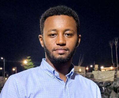 إلى أستاذنا البروفيسور قرشي محمد علي